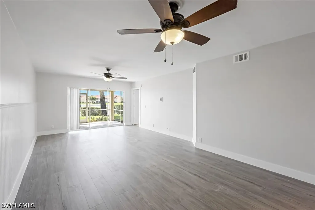 7800 Emerald Circle Naples FL 34109