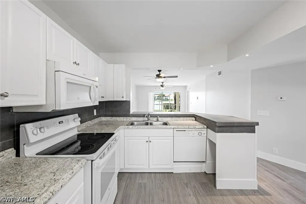 7800 Emerald Circle Naples FL 34109