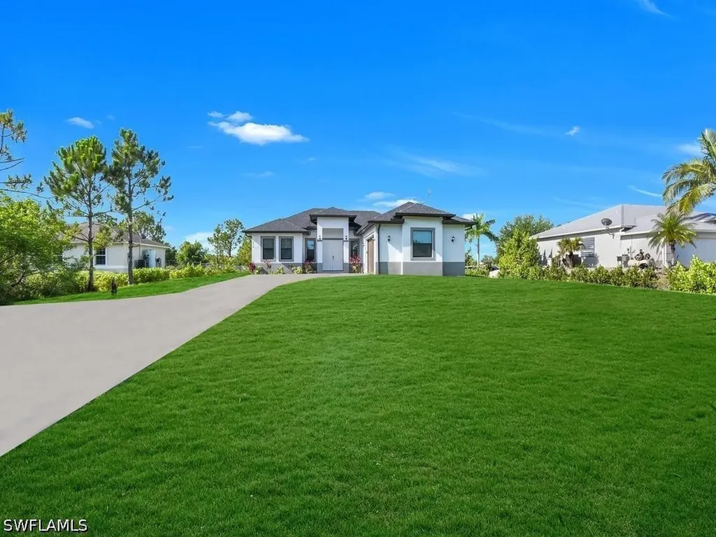 4210 58th Avenue NE Naples FL 34120