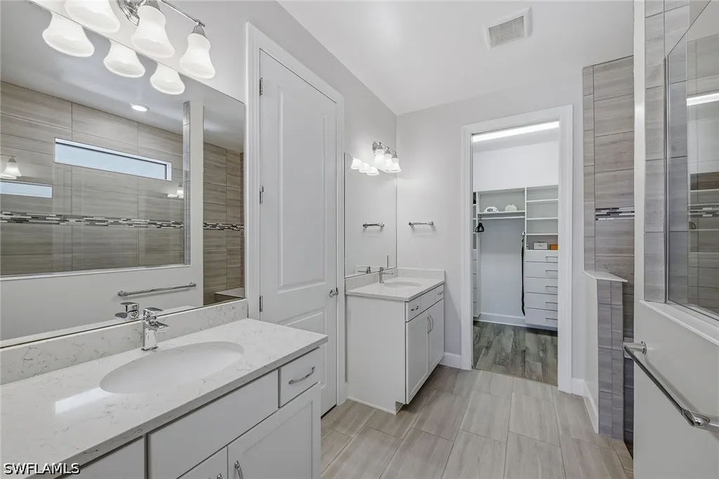 2764 Amaranda Court Naples FL 34114