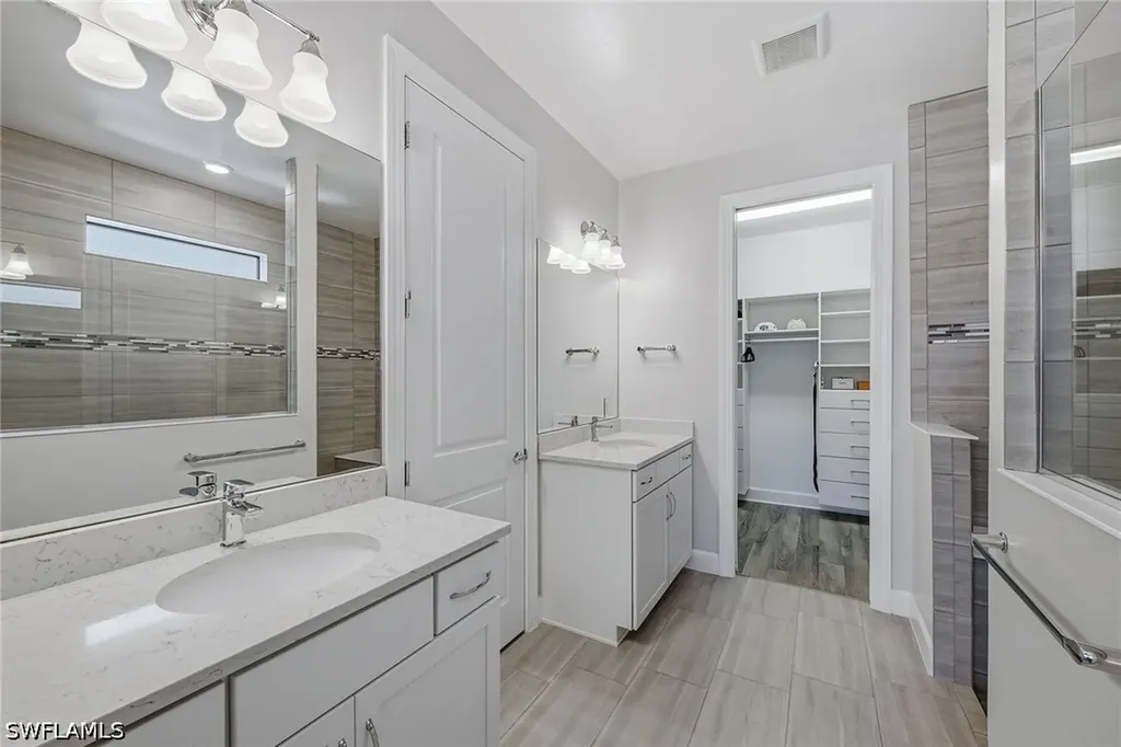 2764 Amaranda Court Naples FL 34114
