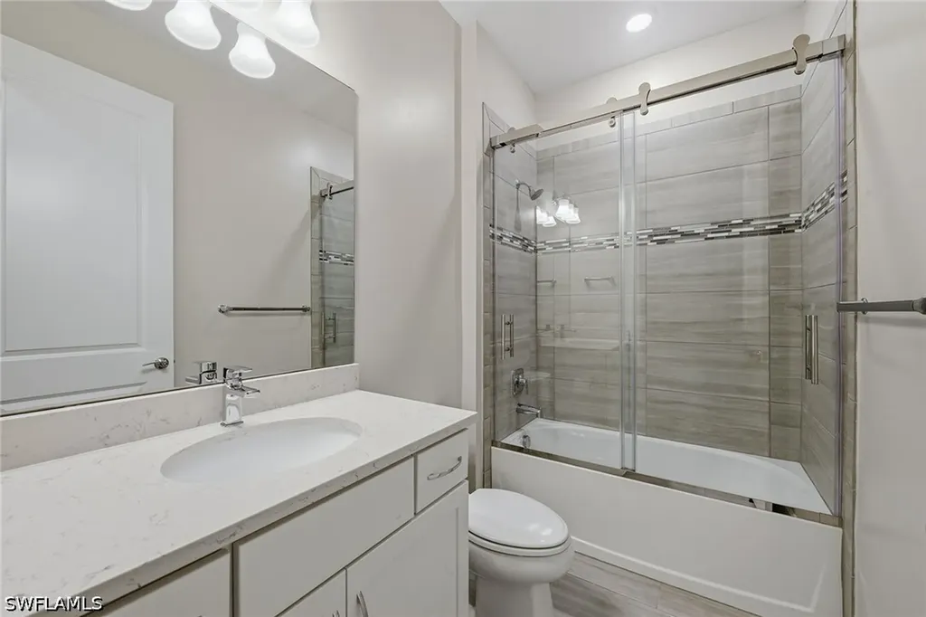 2764 Amaranda Court Naples FL 34114