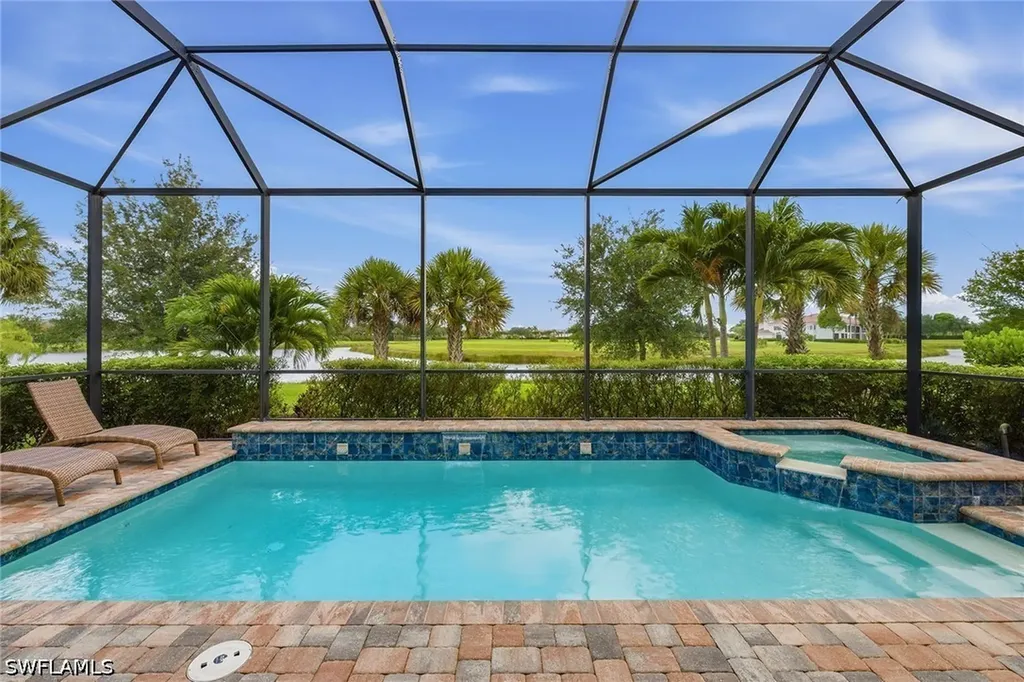 2764 Amaranda Court Naples FL 34114