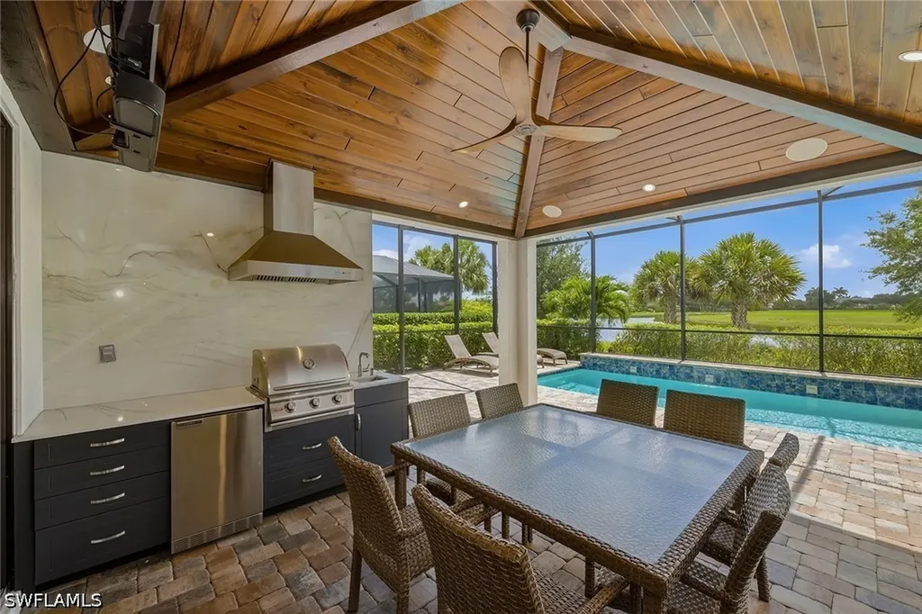 2764 Amaranda Court Naples FL 34114