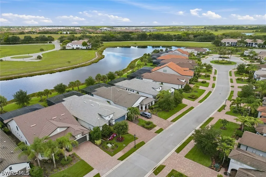 2764 Amaranda Court Naples FL 34114