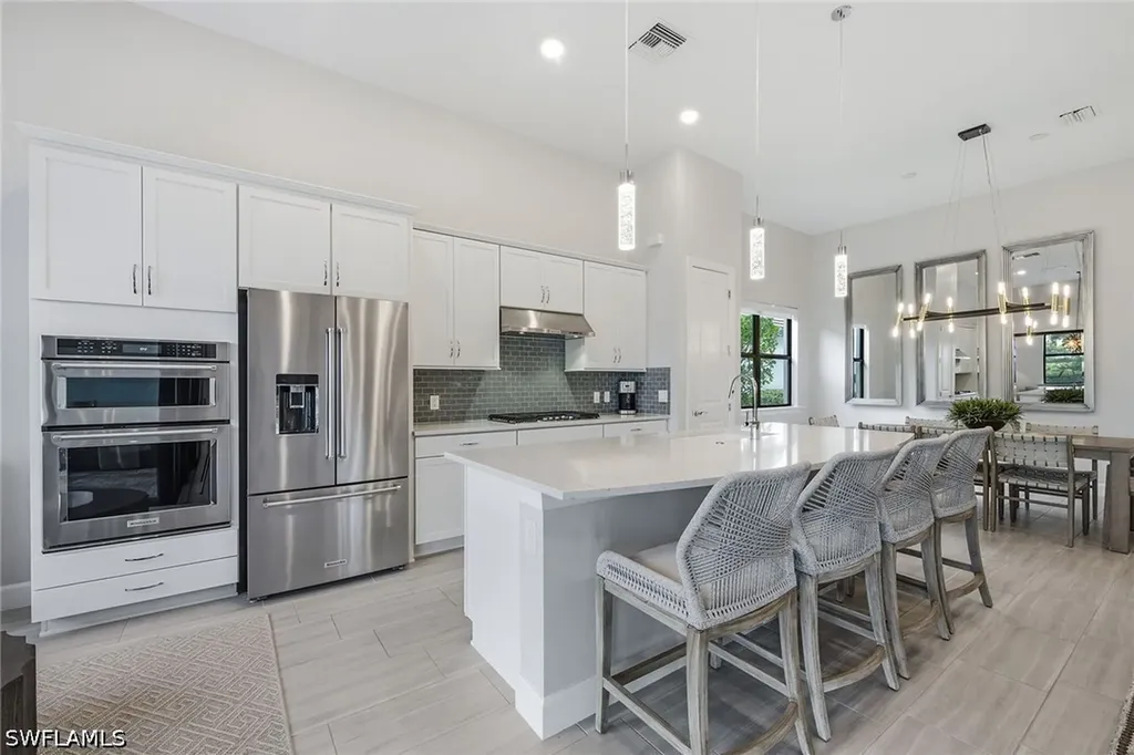 2764 Amaranda Court Naples FL 34114