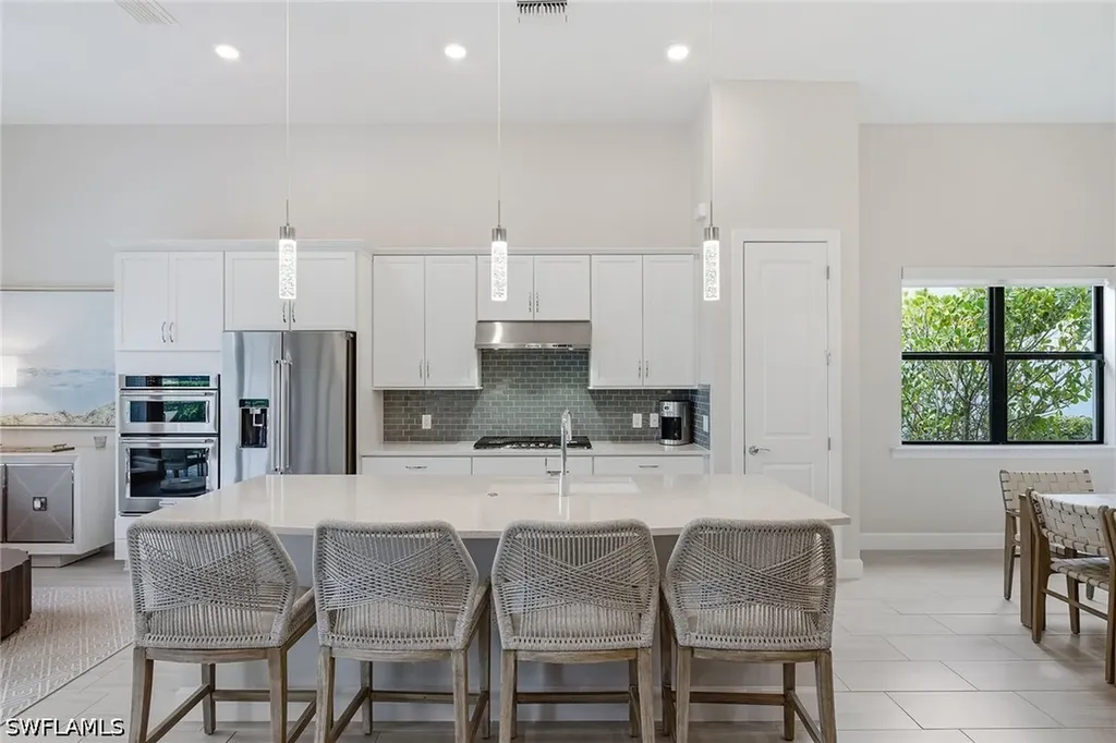 2764 Amaranda Court Naples FL 34114