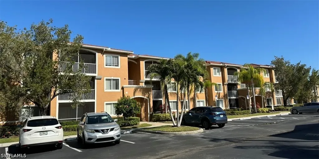 1875 Florida Club Drive Naples FL 34112