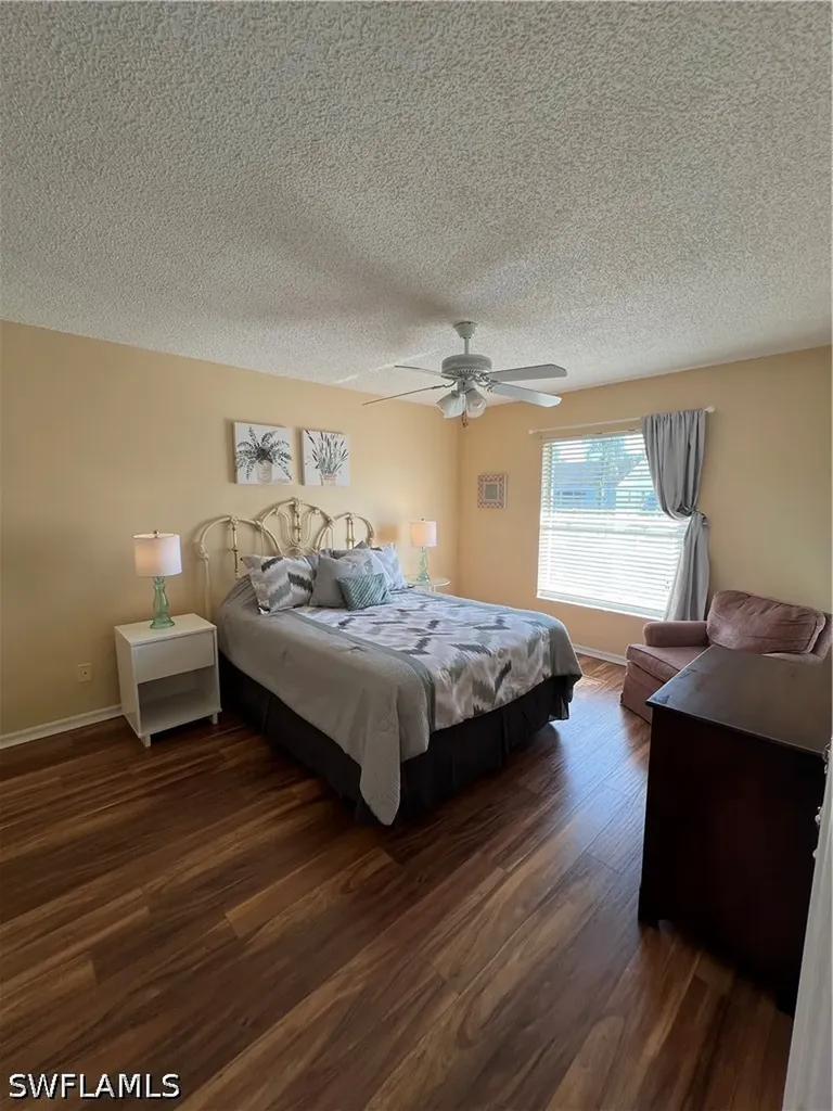 185 Grand Oaks Way Naples FL 34110