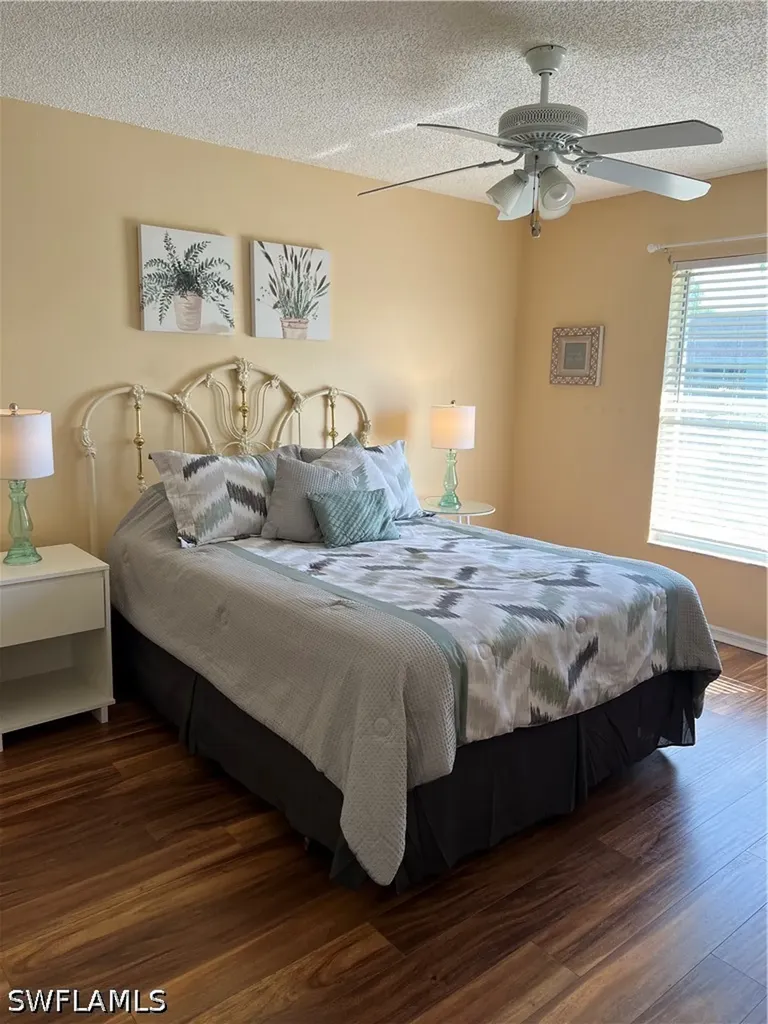 185 Grand Oaks Way Naples FL 34110