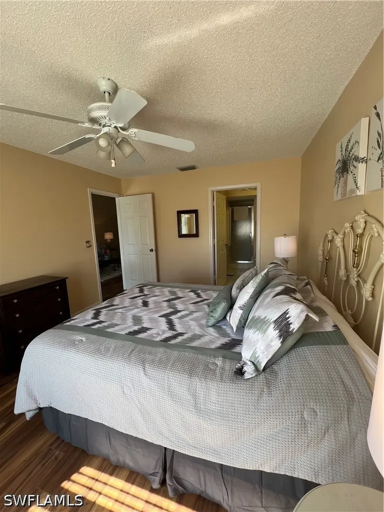 185 Grand Oaks Way Naples FL 34110