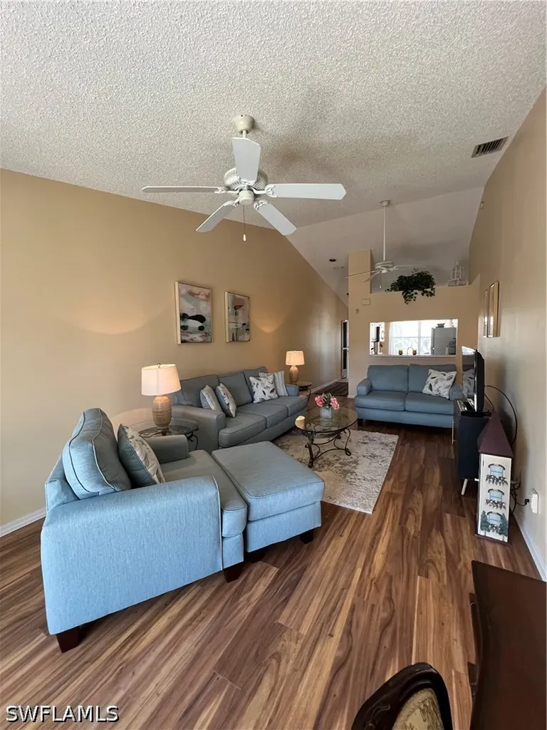 185 Grand Oaks Way Naples FL 34110