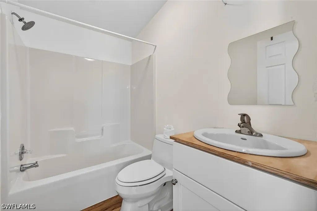 7 Galleon Way Fort Myers Beach FL 33931