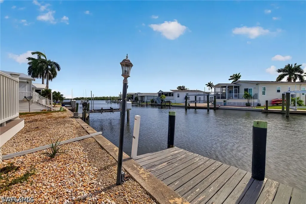7 Galleon Way Fort Myers Beach FL 33931