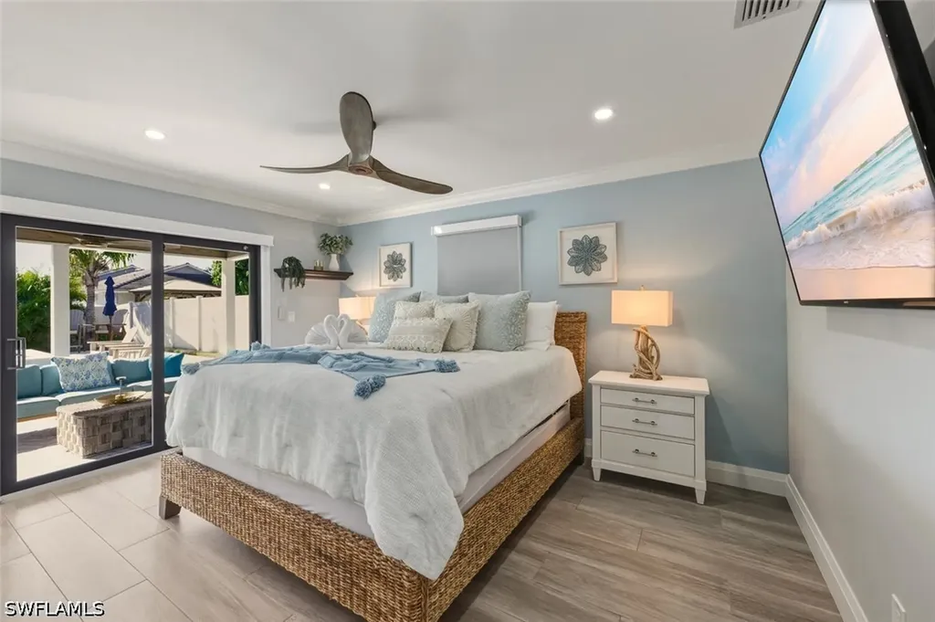 530 108th Avenue N Naples FL 34108