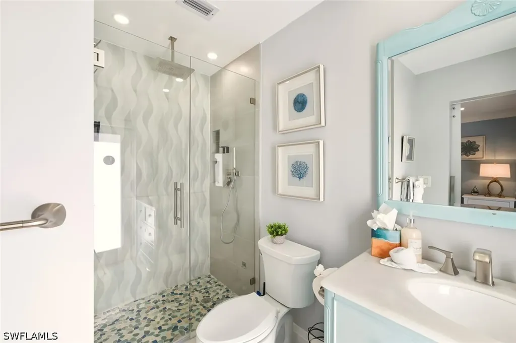 530 108th Avenue N Naples FL 34108