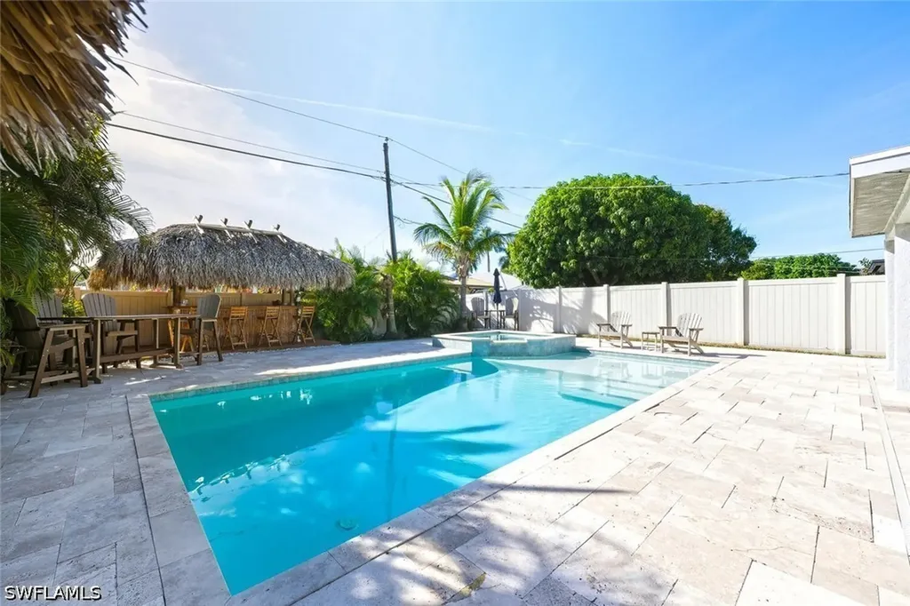 530 108th Avenue N Naples FL 34108