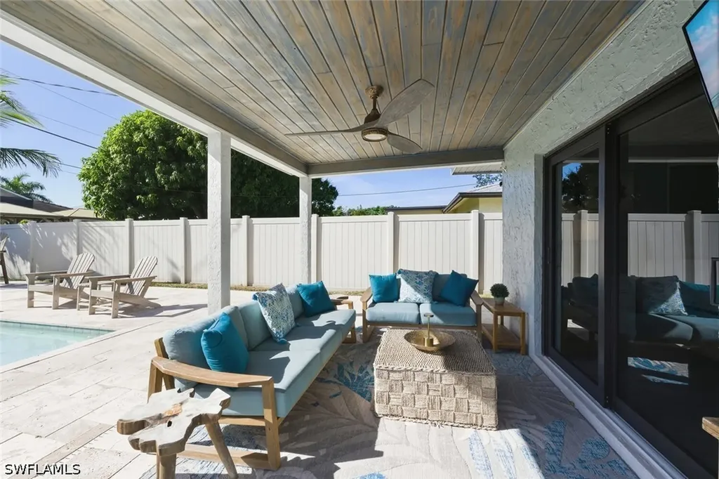 530 108th Avenue N Naples FL 34108