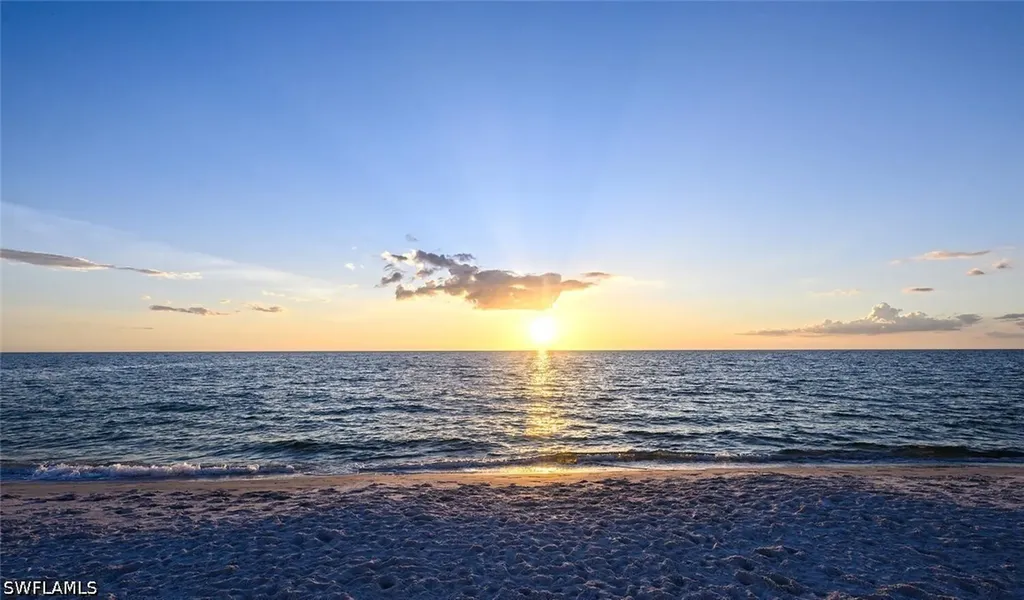 530 108th Avenue N Naples FL 34108