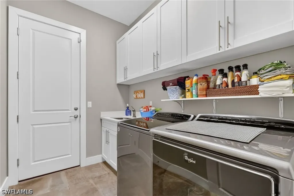 163 19th Street NW Naples FL 34120