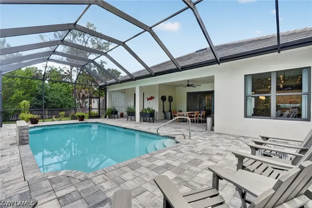 163 19th Street NW Naples FL 34120