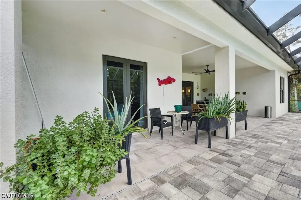 163 19th Street NW Naples FL 34120