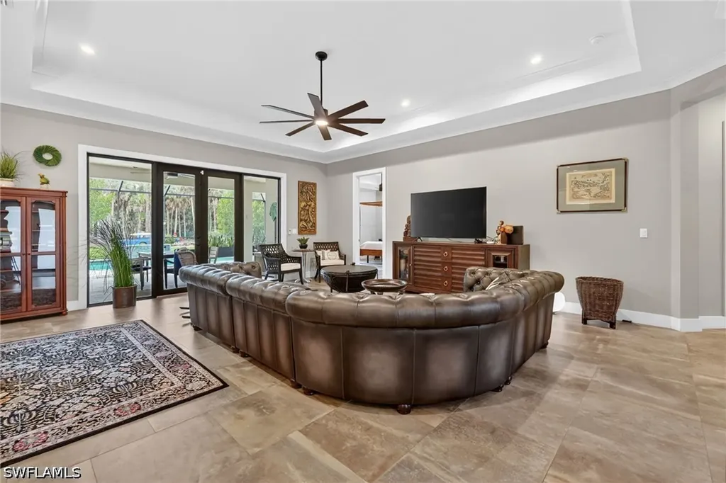 163 19th Street NW Naples FL 34120