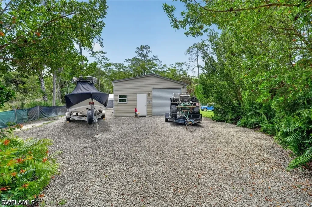 163 19th Street NW Naples FL 34120