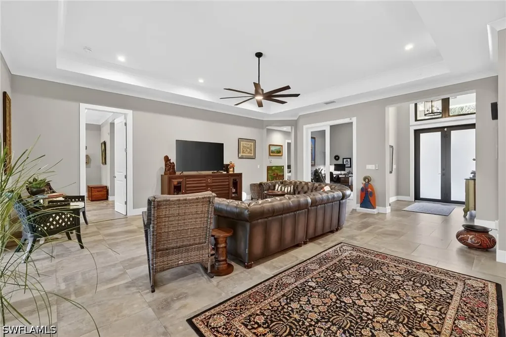 163 19th Street NW Naples FL 34120