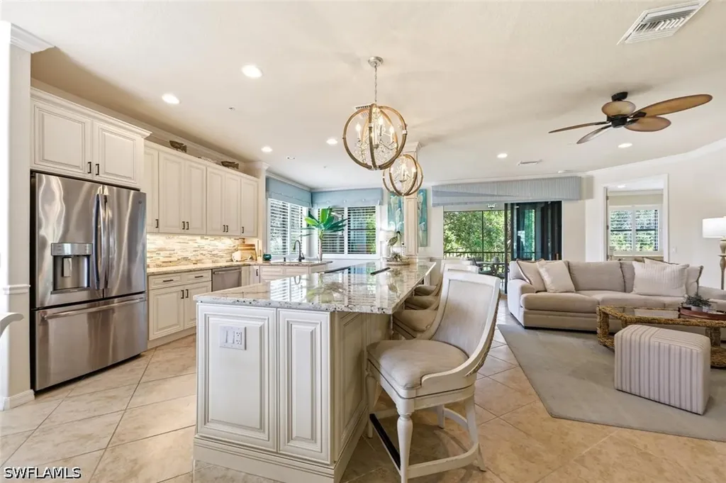 10554 Smokehouse Bay Drive Naples FL 34120