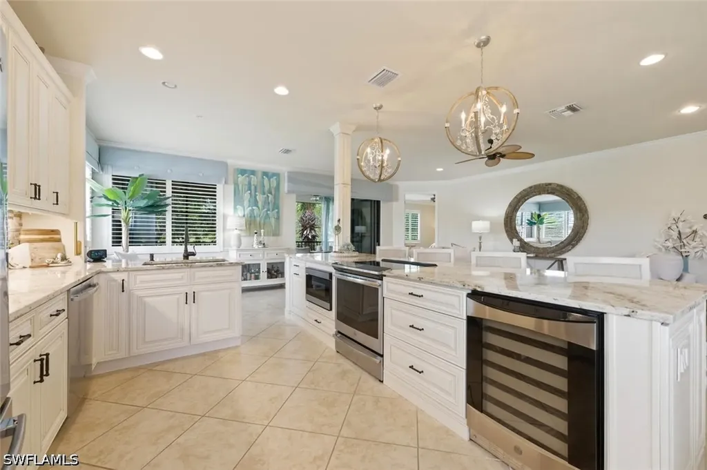 10554 Smokehouse Bay Drive Naples FL 34120