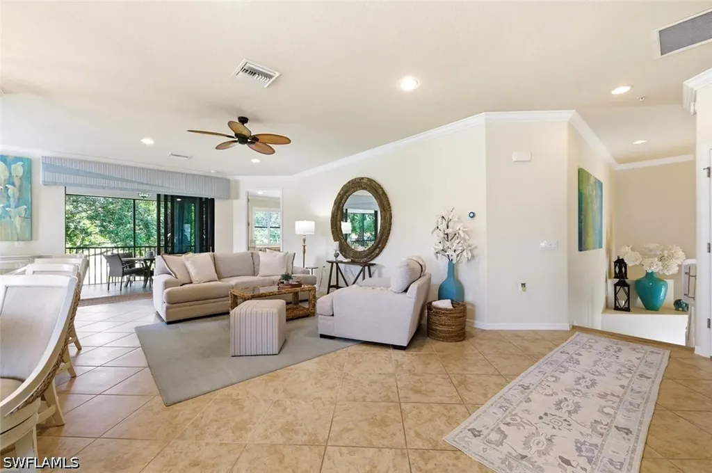 10554 Smokehouse Bay Drive Naples FL 34120