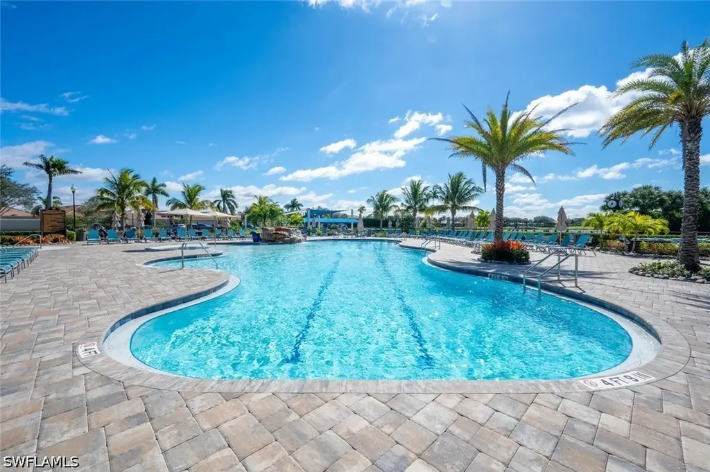 10554 Smokehouse Bay Drive Naples FL 34120