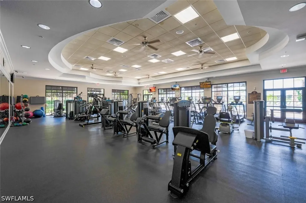 10554 Smokehouse Bay Drive Naples FL 34120