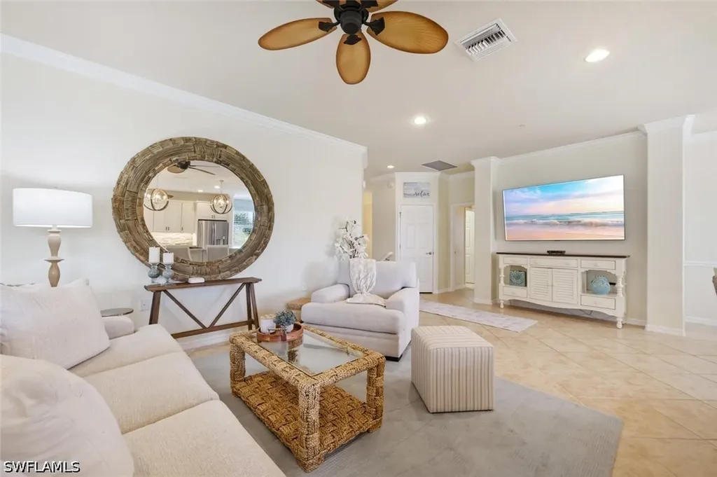 10554 Smokehouse Bay Drive Naples FL 34120