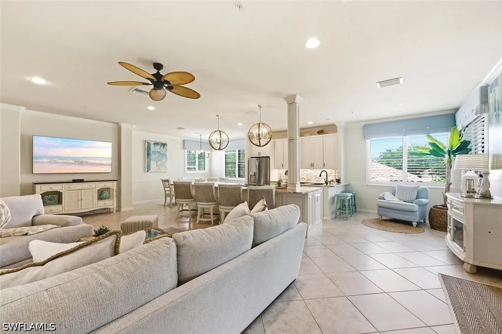 10554 Smokehouse Bay Drive Naples FL 34120