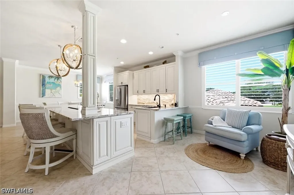 10554 Smokehouse Bay Drive Naples FL 34120