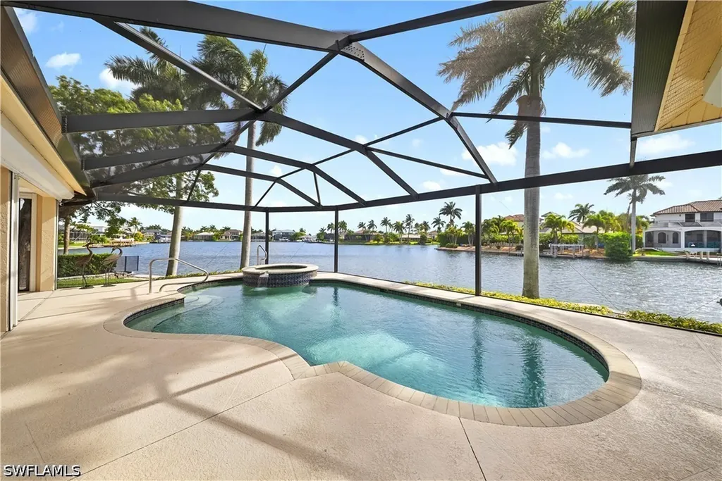1688 Villa Court Marco Island FL 34145
