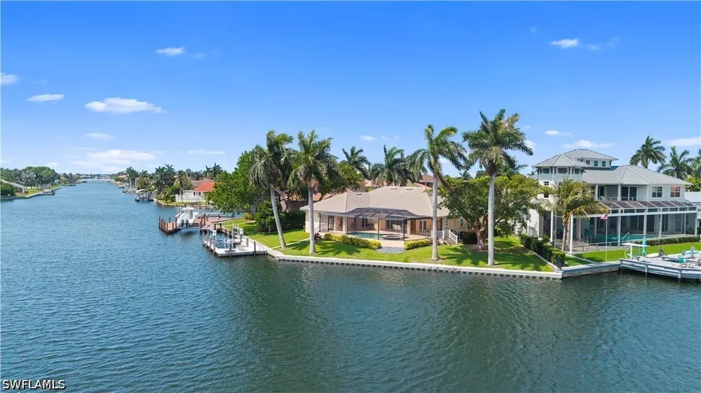 1688 Villa Court Marco Island FL 34145