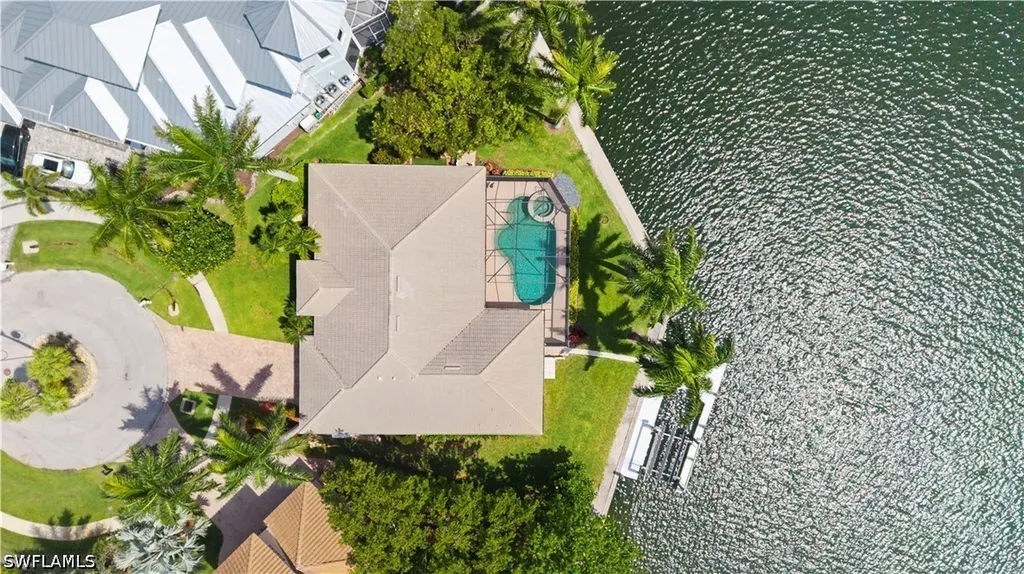 1688 Villa Court Marco Island FL 34145