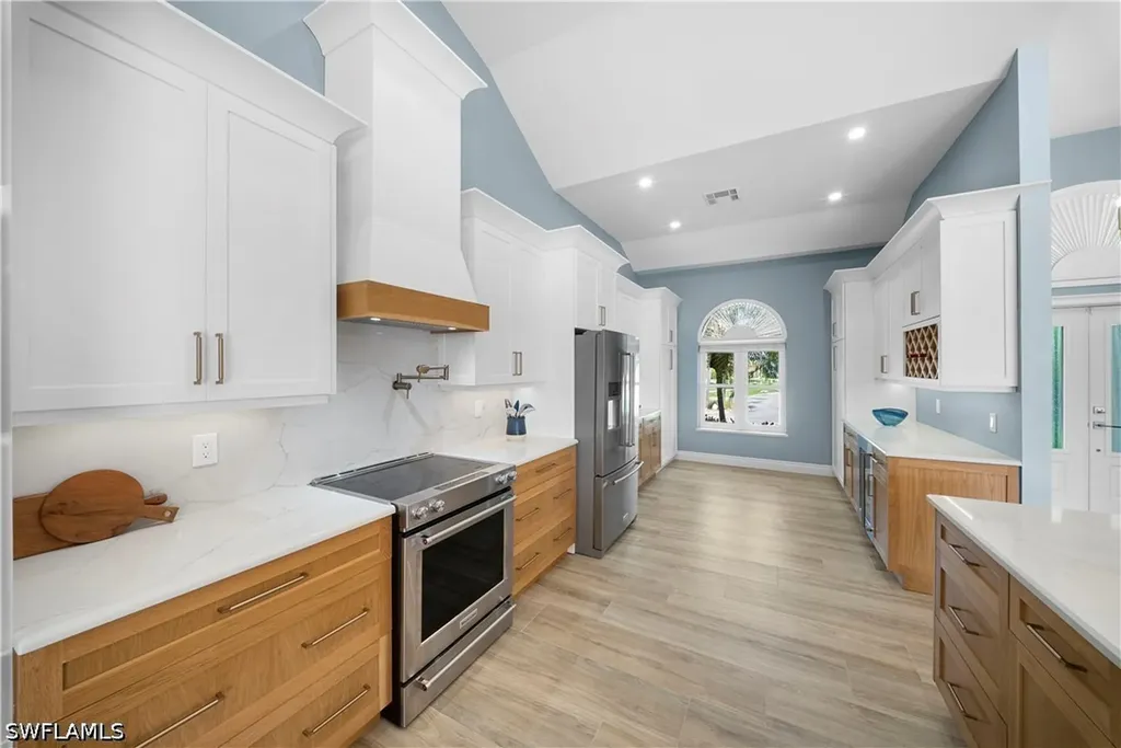 1688 Villa Court Marco Island FL 34145