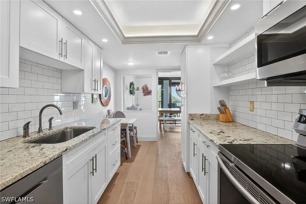 2400 Gulf Shore Boulevard N Naples FL 34103