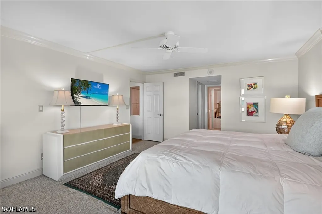 2400 Gulf Shore Boulevard N Naples FL 34103