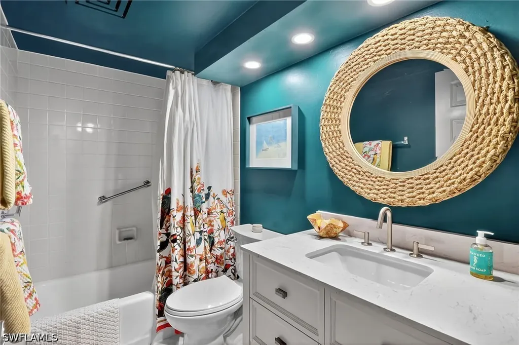 2400 Gulf Shore Boulevard N Naples FL 34103