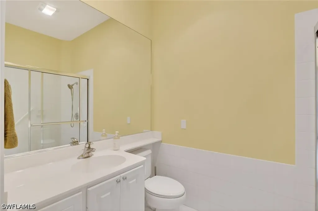 4695 Navassa Lane Naples FL 34119