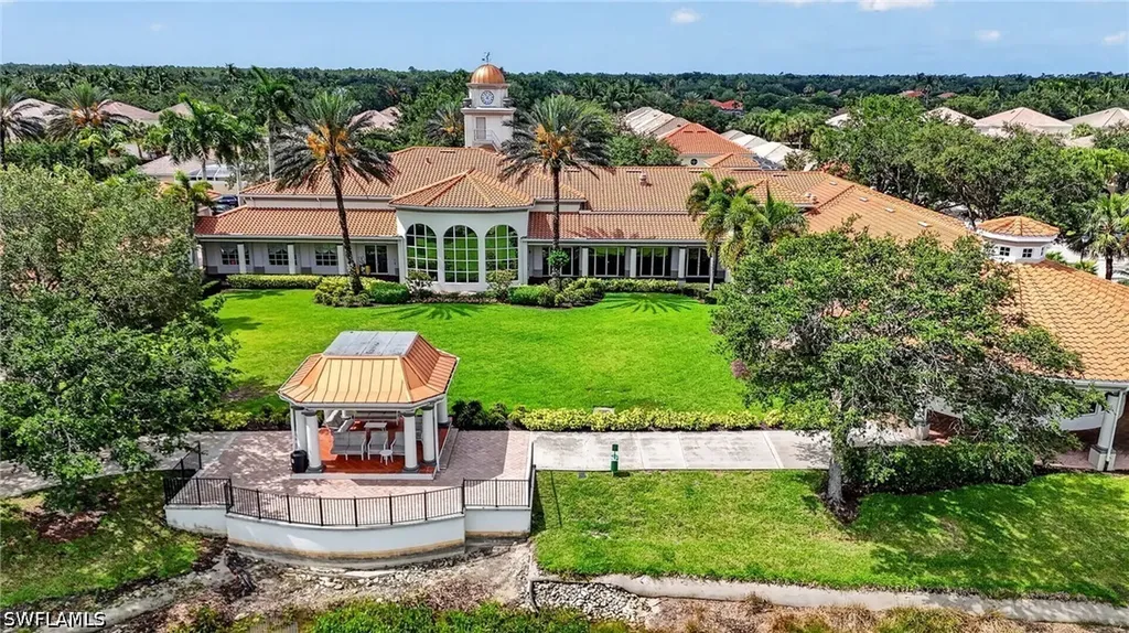 4695 Navassa Lane Naples FL 34119