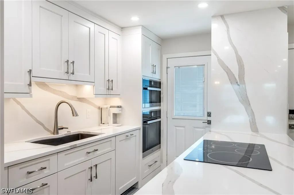 1021 3rd Street S Naples FL 34102