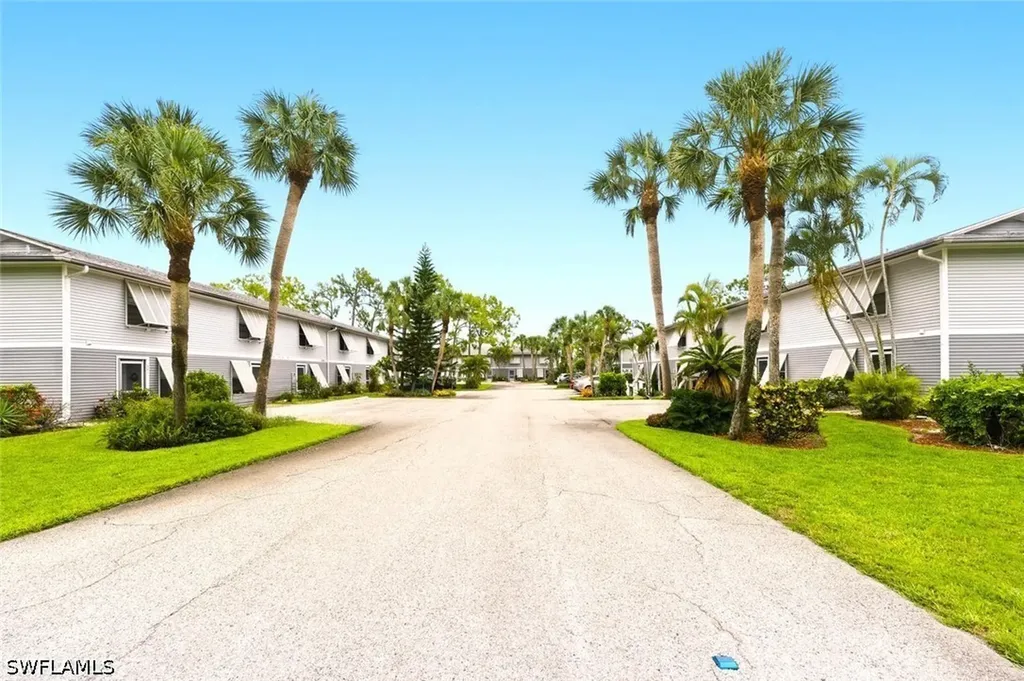 Bonita Springs FL, 25500 Cockleshell Drive, Unit 503