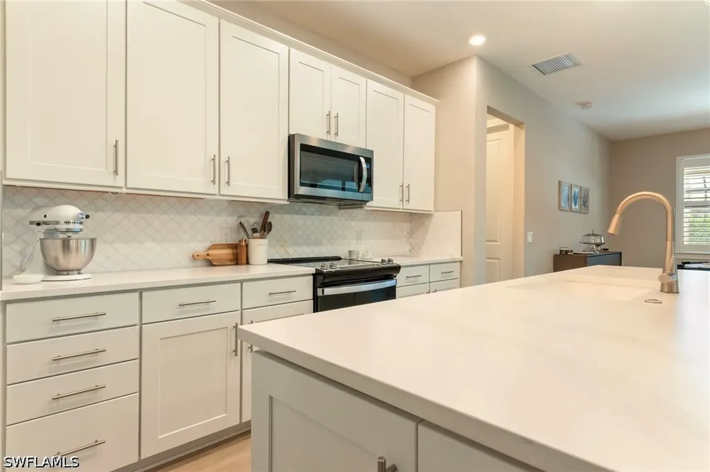 19712 Deming Lane Estero FL 33928
