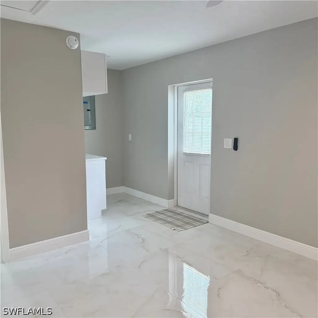 5142 19th Court SW Naples FL 34116